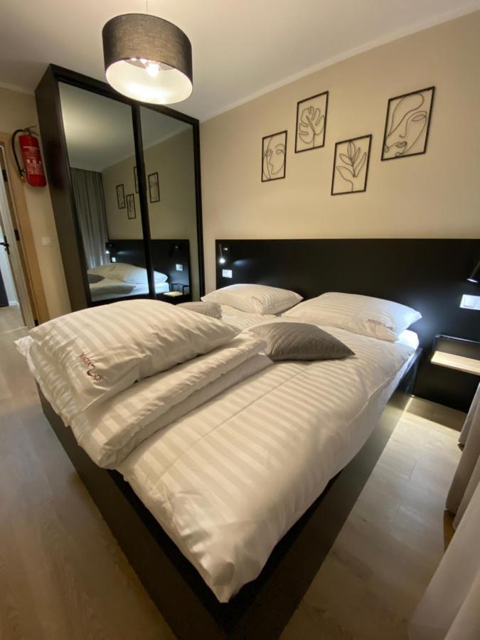 Apartamenty Magia Z Bezplatnym Parkingiem I Klimatyzacja เชชูฟ ภายนอก รูปภาพ