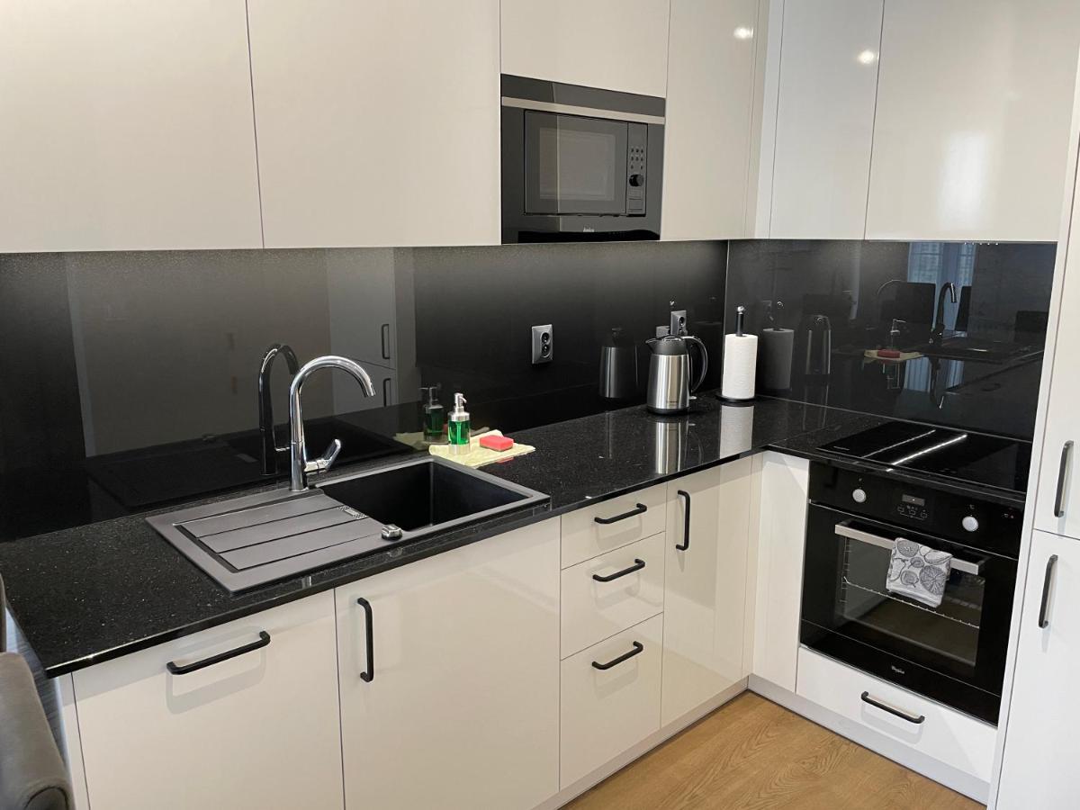 Apartamenty Magia Z Bezplatnym Parkingiem I Klimatyzacja เชชูฟ ภายนอก รูปภาพ