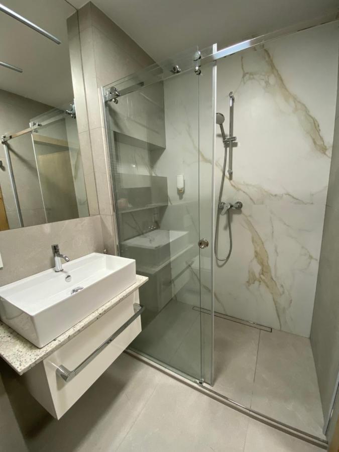 Apartamenty Magia Z Bezplatnym Parkingiem I Klimatyzacja เชชูฟ ภายนอก รูปภาพ