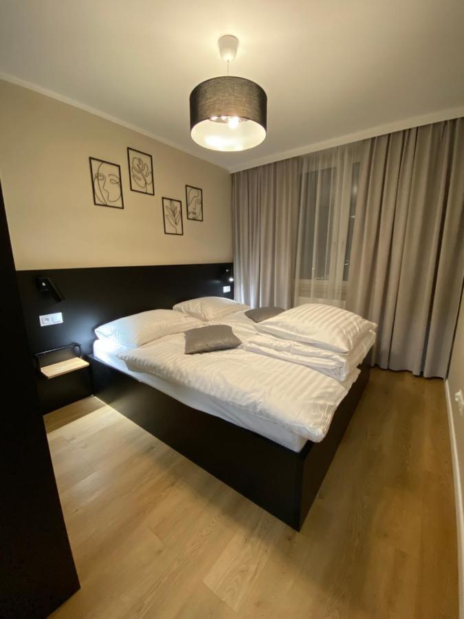 Apartamenty Magia Z Bezplatnym Parkingiem I Klimatyzacja เชชูฟ ภายนอก รูปภาพ