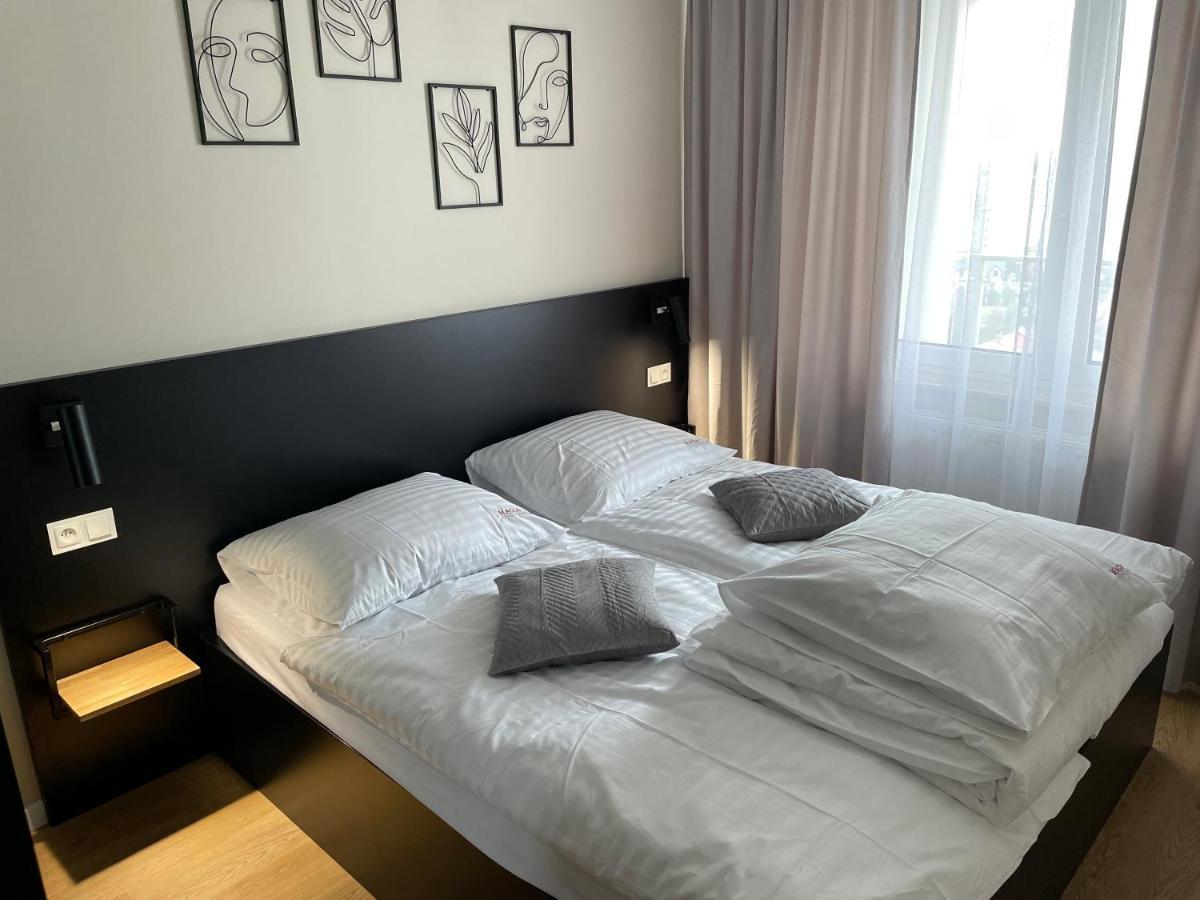 Apartamenty Magia Z Bezplatnym Parkingiem I Klimatyzacja เชชูฟ ภายนอก รูปภาพ