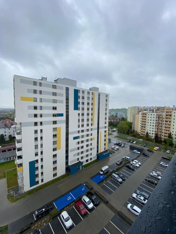 Apartamenty Magia Z Bezplatnym Parkingiem I Klimatyzacja เชชูฟ ภายนอก รูปภาพ